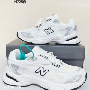 80pairs mixed color and sizes(36,44) New Balance（20pairs per box) with different sizes ,moq 4 boxes （80pairs）below price is 80pairs)